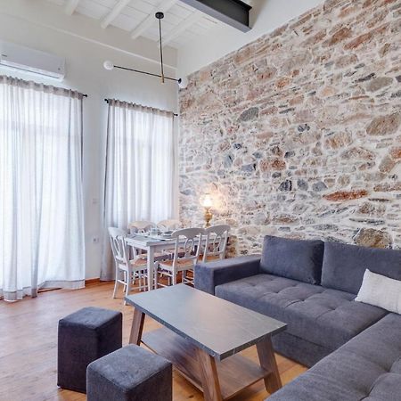 The Heart Of Syra - Your Home In Ermoupolis Extérieur photo