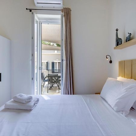 The Heart Of Syra - Your Home In Ermoupolis Extérieur photo