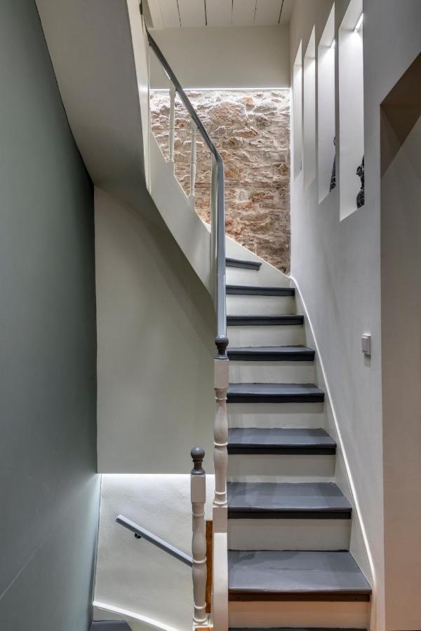 The Heart Of Syra - Your Home In Ermoupolis Extérieur photo