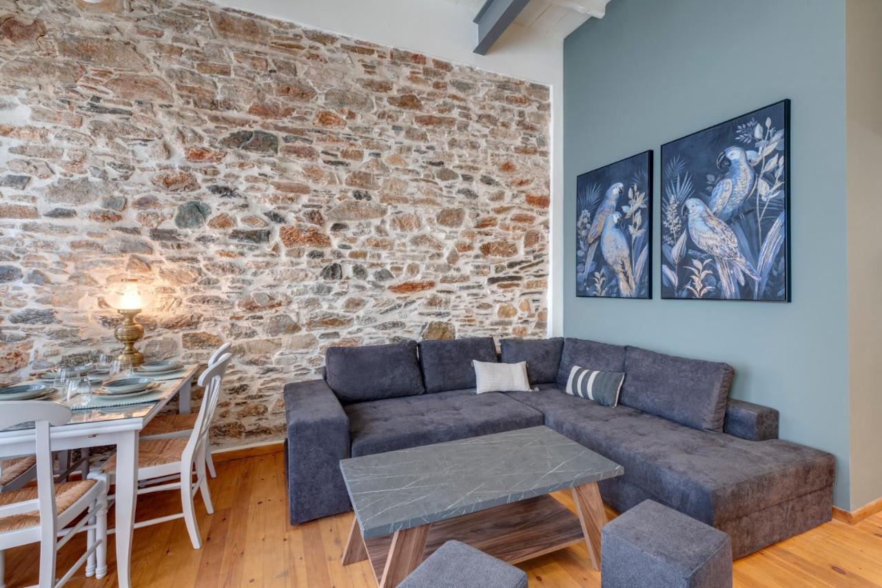 The Heart Of Syra - Your Home In Ermoupolis Extérieur photo