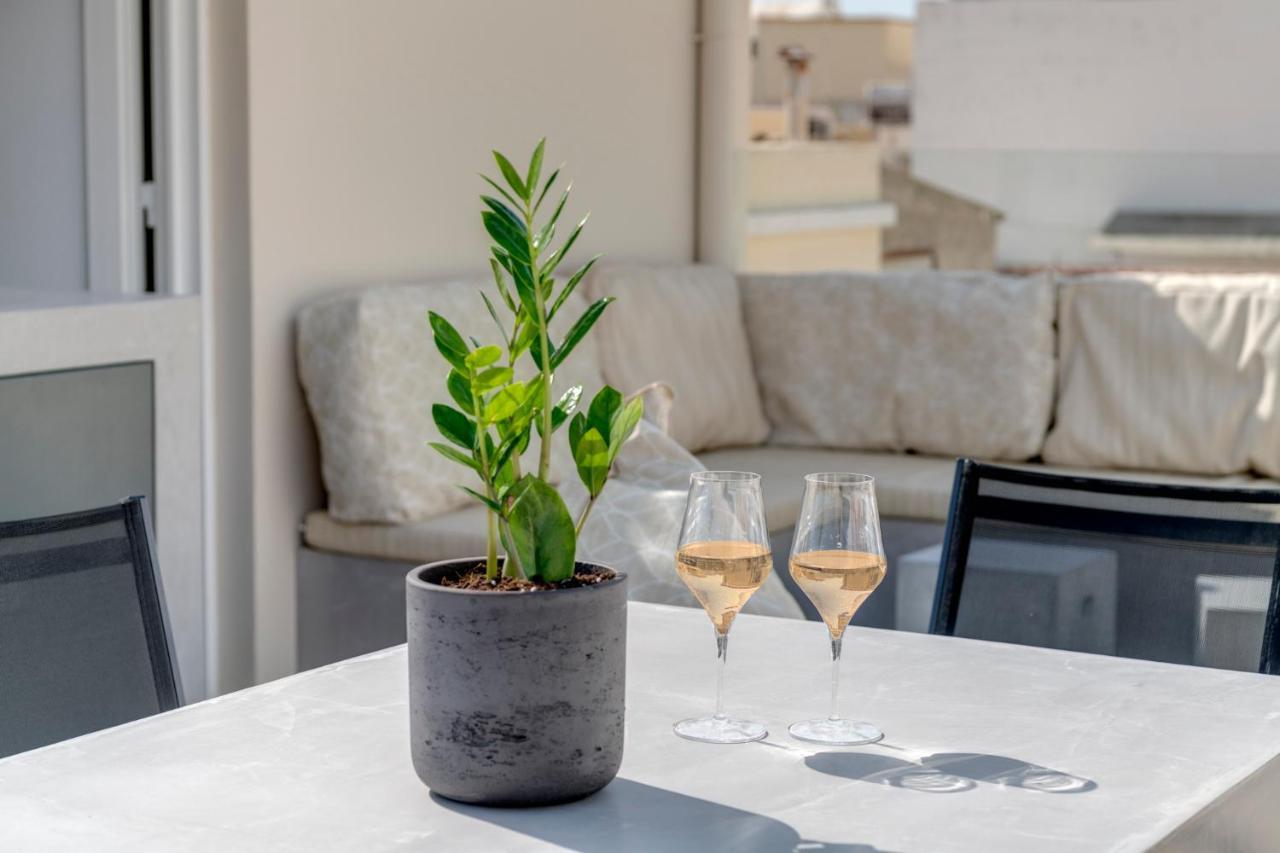 The Heart Of Syra - Your Home In Ermoupolis Extérieur photo