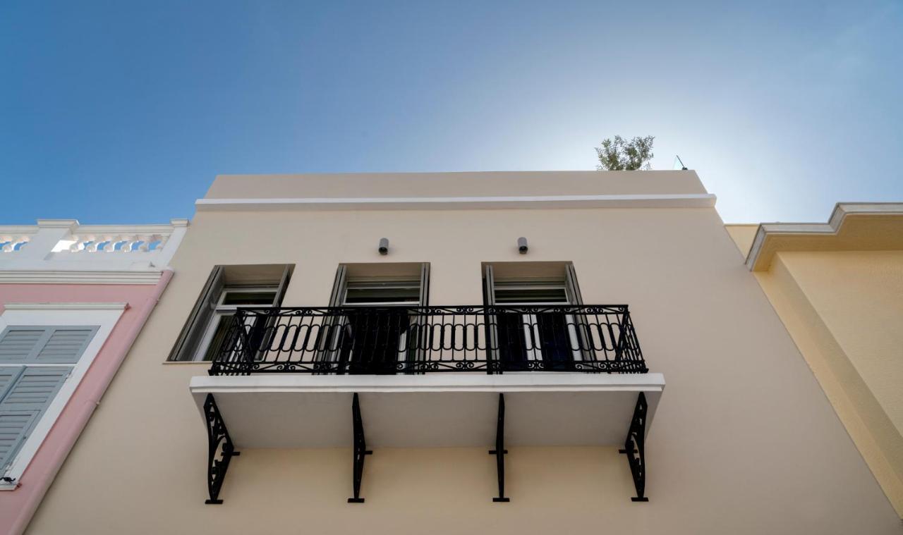 The Heart Of Syra - Your Home In Ermoupolis Extérieur photo