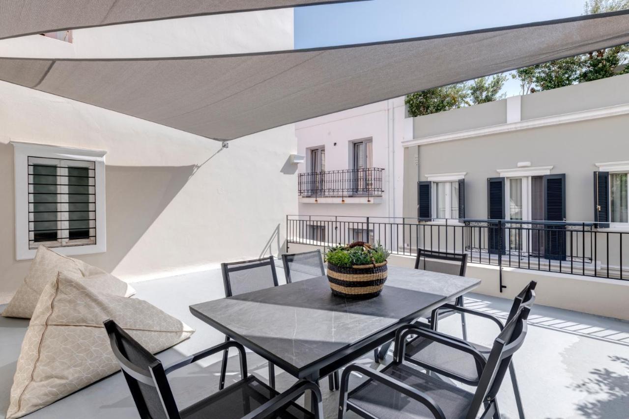 The Heart Of Syra - Your Home In Ermoupolis Extérieur photo
