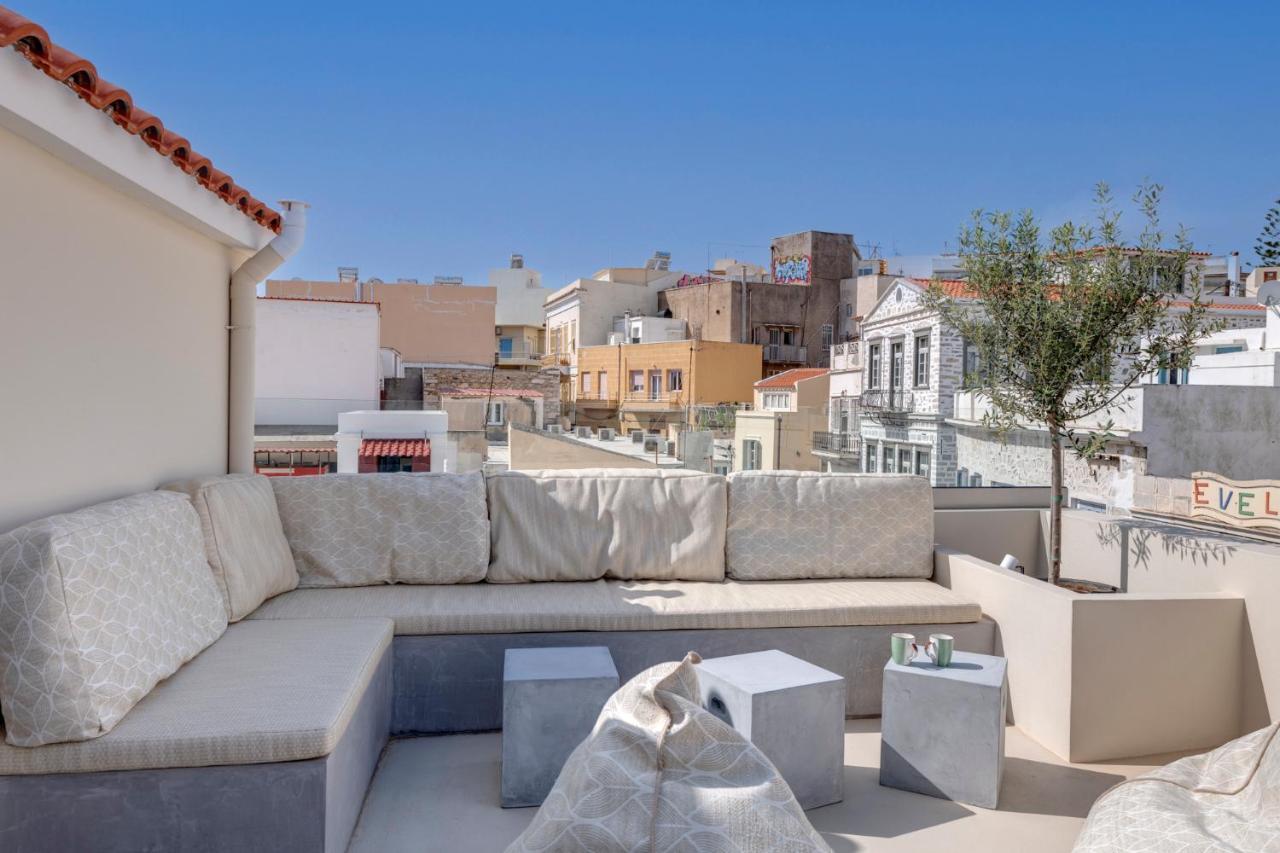 The Heart Of Syra - Your Home In Ermoupolis Extérieur photo