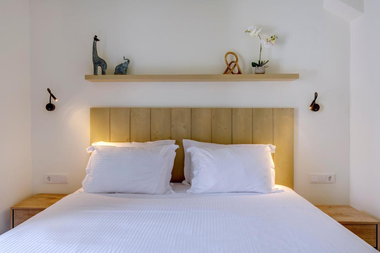 The Heart Of Syra - Your Home In Ermoupolis Extérieur photo